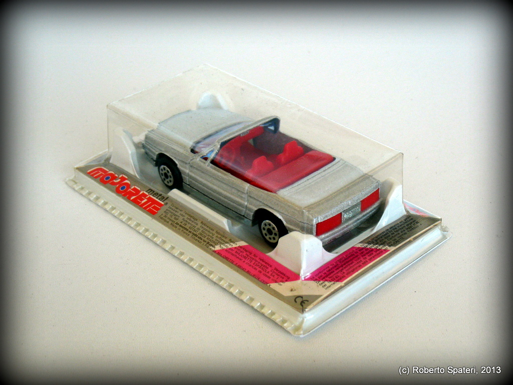Majorette Cadillac Allante (n.253)